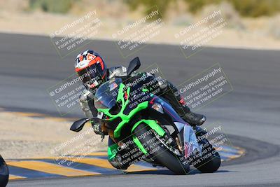 media/Dec-18-2022-SoCal Trackdays (Sun) [[8099a50955]]/Turn 10 (140pm)/